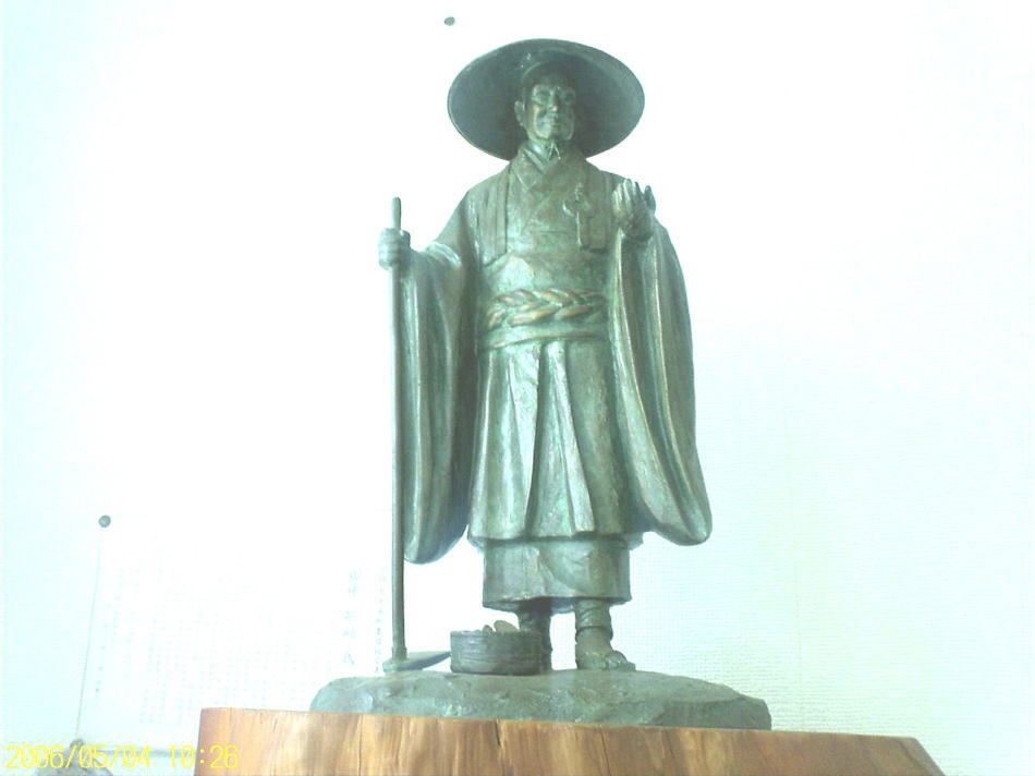 周瑞禅師の銅像